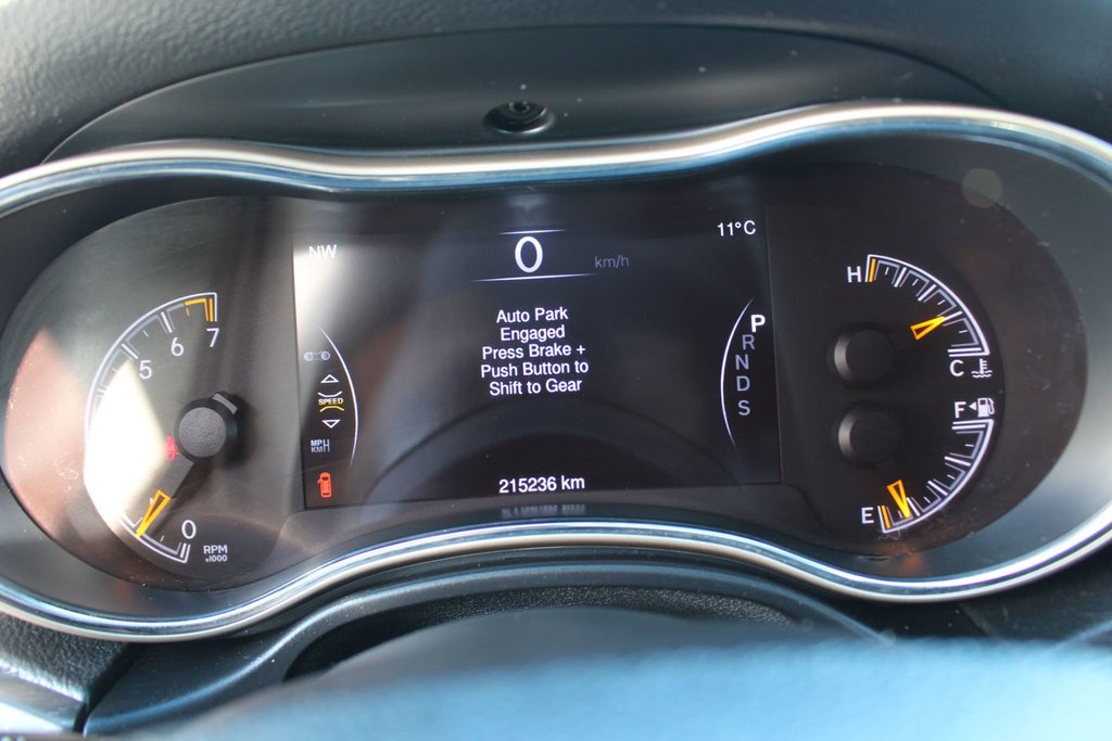 2015 Jeep Grand Cherokee Limited | Leather | HtdSeats | Aux | RmteStart in Saint John, New Brunswick - 14 - w1024h768px