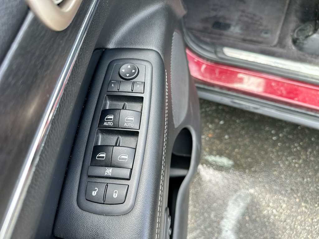 2017 Jeep Grand Cherokee Limited | Lthr | HtdWhl | Cam | Roof | Bluetooth in Saint John, New Brunswick - 15 - w1024h768px