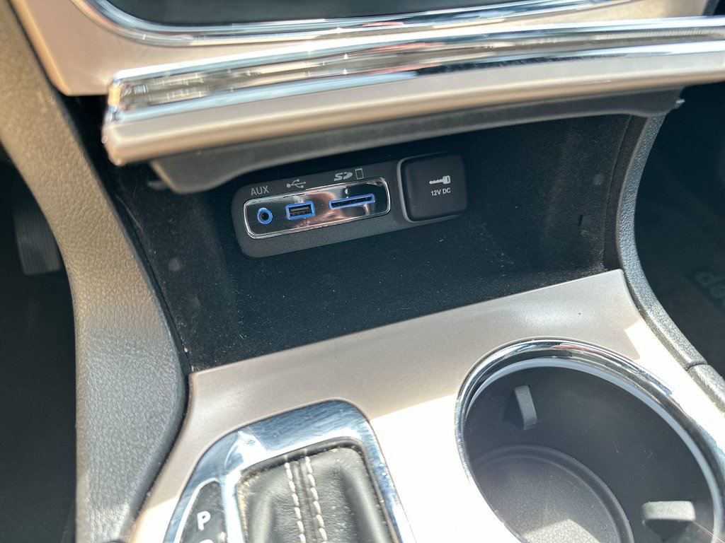 2017 Jeep Grand Cherokee Limited | Lthr | HtdWhl | Cam | Roof | Bluetooth in Saint John, New Brunswick - 28 - w1024h768px