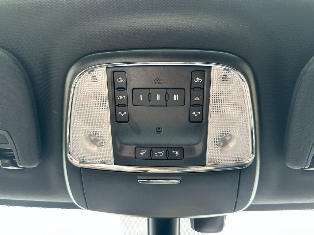 2017 Jeep Grand Cherokee Limited | Lthr | HtdSeat| Cam | Roof | Bluetooth in Saint John, New Brunswick - 47 - w1024h768px