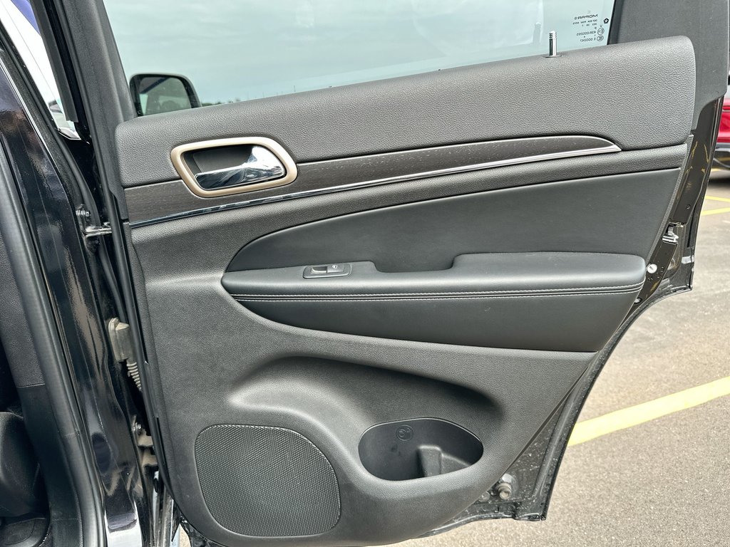 2017 Jeep Grand Cherokee Limited | Lthr | HtdSeat| Cam | Roof | Bluetooth in Saint John, New Brunswick - 41 - w1024h768px