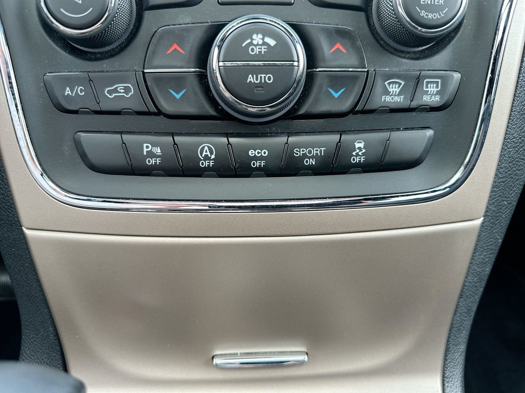 2017 Jeep Grand Cherokee Limited | Lthr | HtdSeat| Cam | Roof | Bluetooth in Saint John, New Brunswick - 22 - w1024h768px