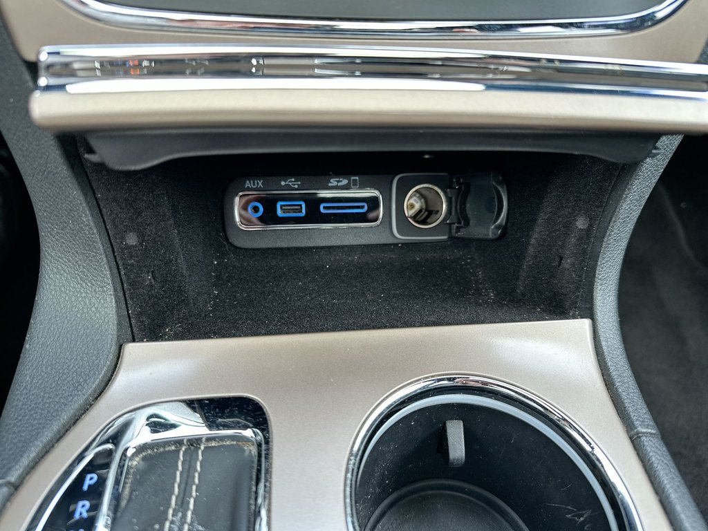 2017 Jeep Grand Cherokee Limited | Lthr | HtdSeat| Cam | Roof | Bluetooth in Saint John, New Brunswick - 45 - w1024h768px