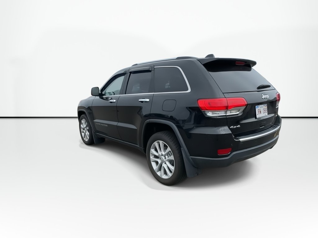 2017 Jeep Grand Cherokee Limited | Lthr | HtdSeat| Cam | Roof | Bluetooth in Saint John, New Brunswick - 8 - w1024h768px