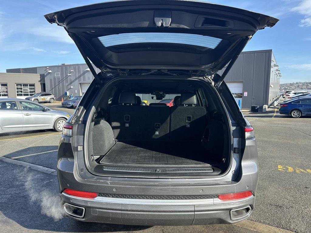 2022 Jeep Grand Cherokee in Antigonish, Nova Scotia - 36 - w1024h768px