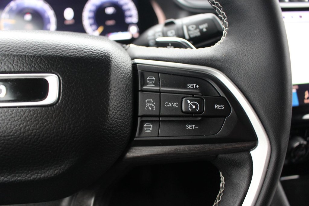 2023 Jeep Grand Cherokee in Antigonish, Nova Scotia - 18 - w1024h768px