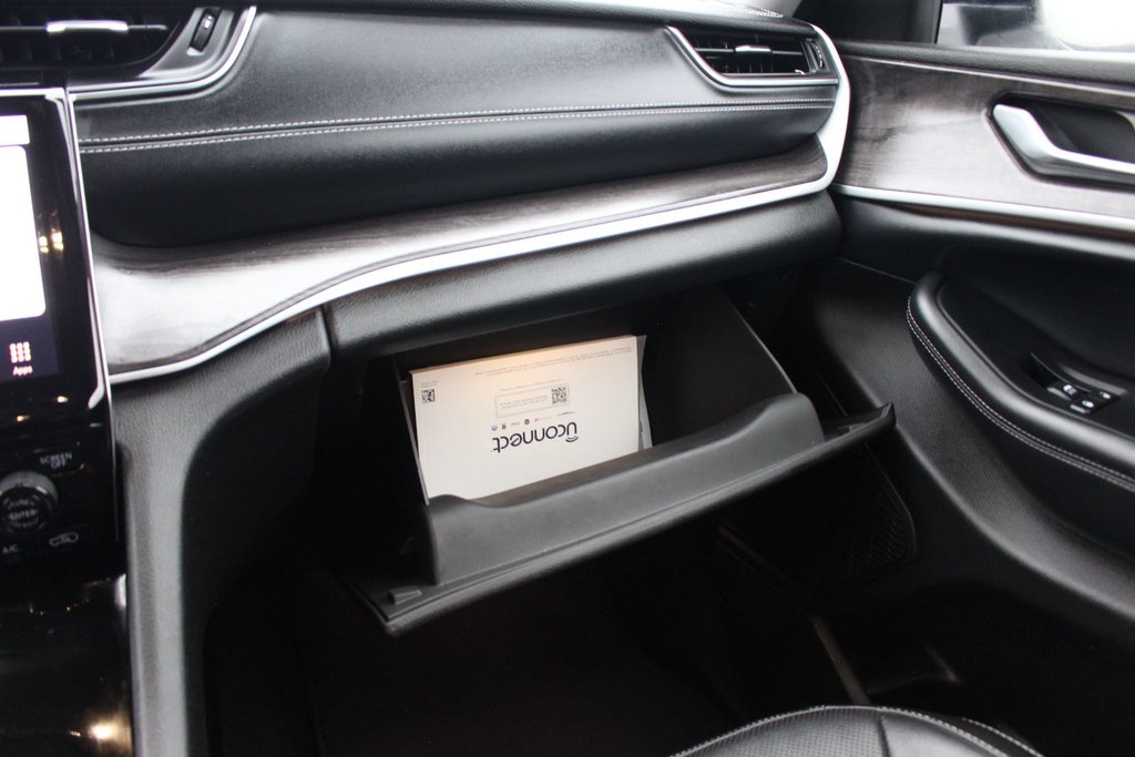 2023 Jeep Grand Cherokee in Antigonish, Nova Scotia - 52 - w1024h768px