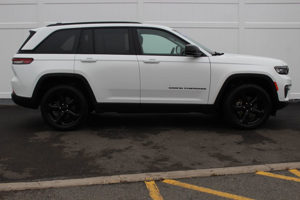 2023 Jeep Grand Cherokee in Antigonish, Nova Scotia - 8 - w1024h768px
