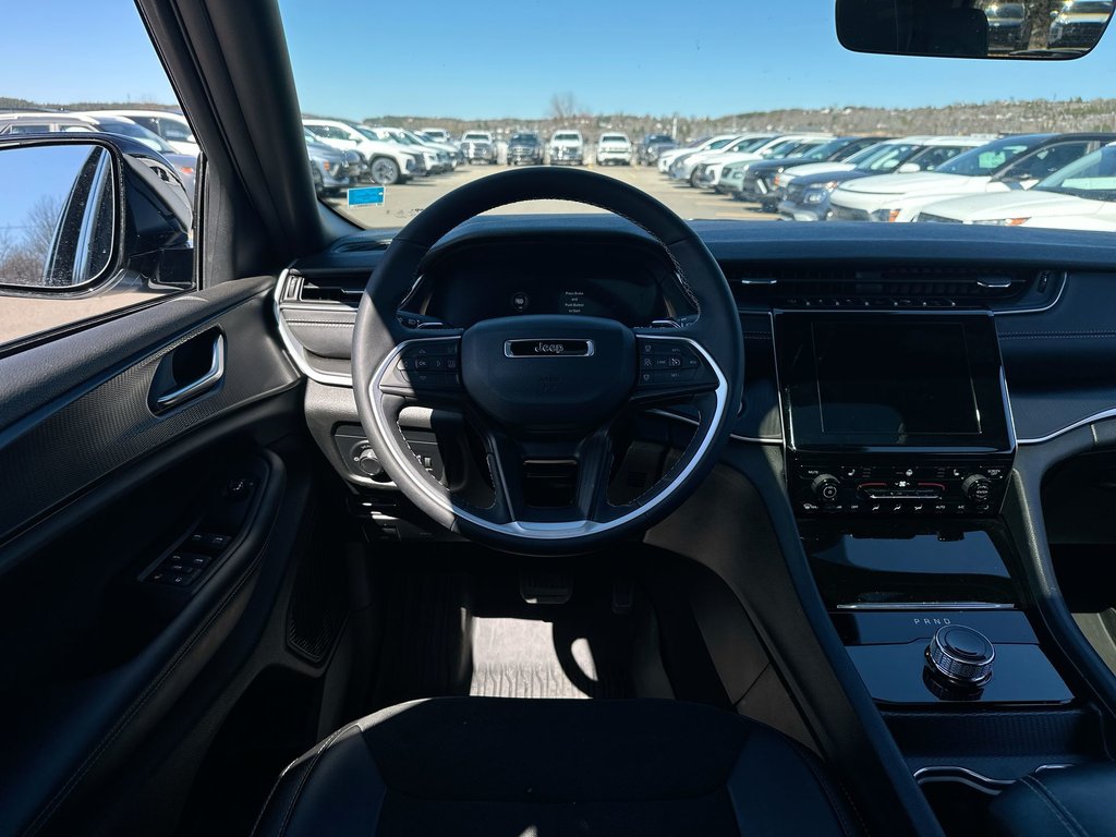 2025 Jeep GRAND CHEROKEE ALTITUDE | Roof | Lthr | Kyless | Warranty to 2030 in Saint John, New Brunswick - 12 - w1024h768px