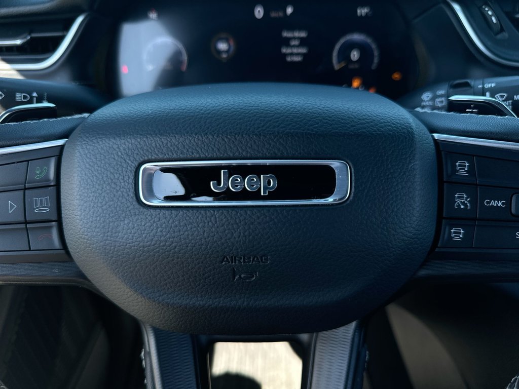 2025 Jeep GRAND CHEROKEE ALTITUDE | Roof | Lthr | Kyless | Warranty to 2030 in Saint John, New Brunswick - 19 - w1024h768px