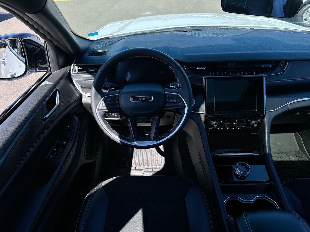 2025 Jeep GRAND CHEROKEE ALTITUDE | Roof | Lthr | Kyless | Warranty to 2030 in Saint John, New Brunswick - 13 - w1024h768px
