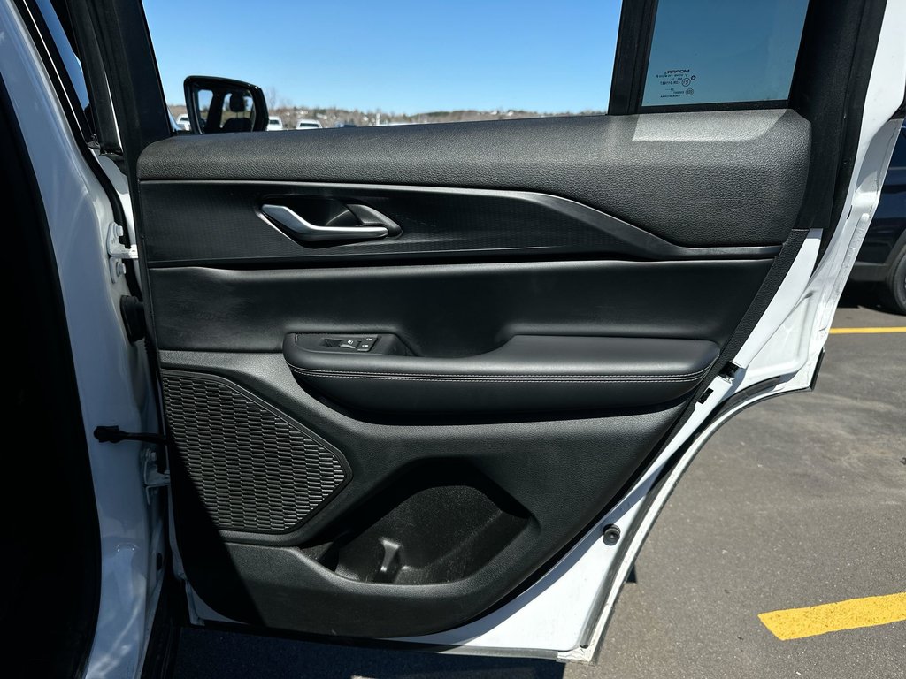 2025 Jeep GRAND CHEROKEE ALTITUDE | Roof | Lthr | Kyless | Warranty to 2030 in Saint John, New Brunswick - 41 - w1024h768px