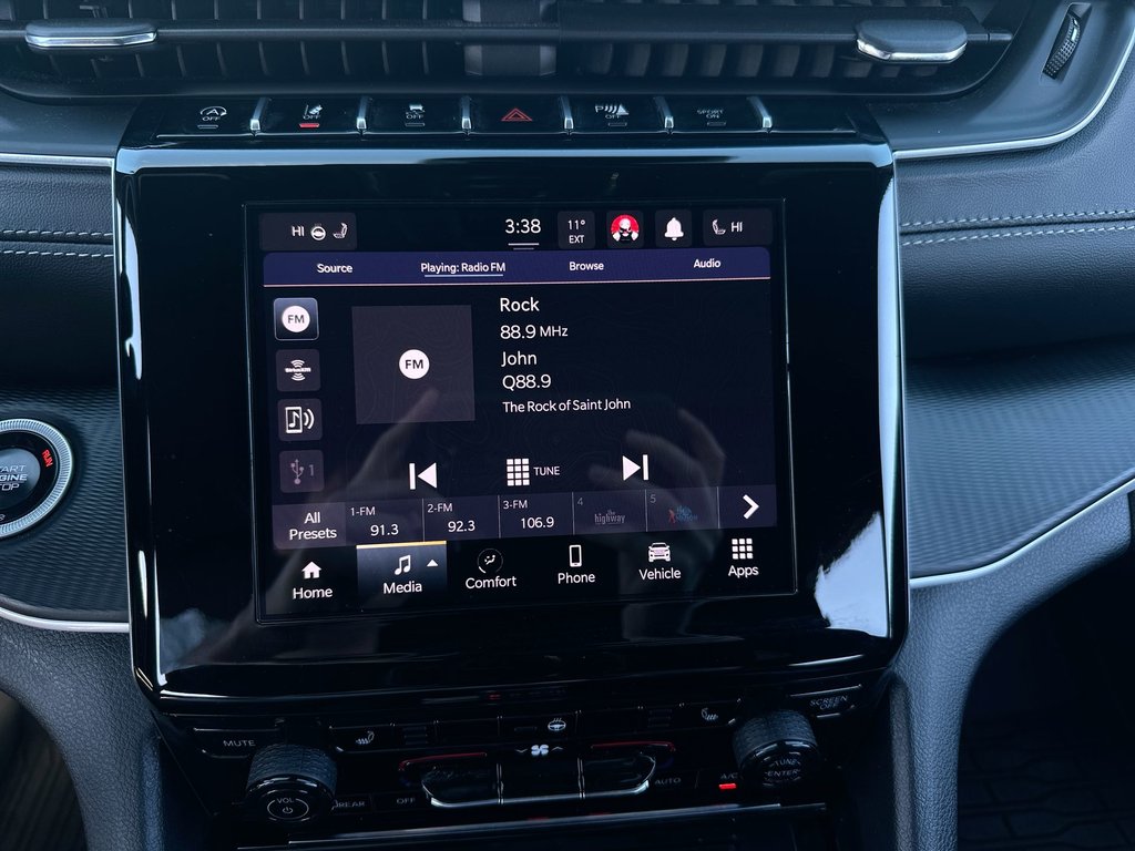 2025 Jeep GRAND CHEROKEE ALTITUDE | Roof | Lthr | Kyless | Warranty to 2030 in Saint John, New Brunswick - 25 - w1024h768px