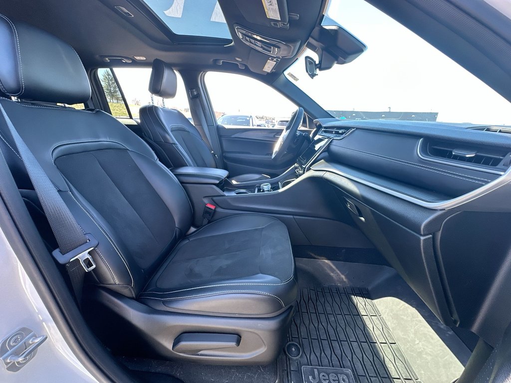 2025 Jeep GRAND CHEROKEE ALTITUDE | Roof | Lthr | Kyless | Warranty to 2030 in Saint John, New Brunswick - 42 - w1024h768px