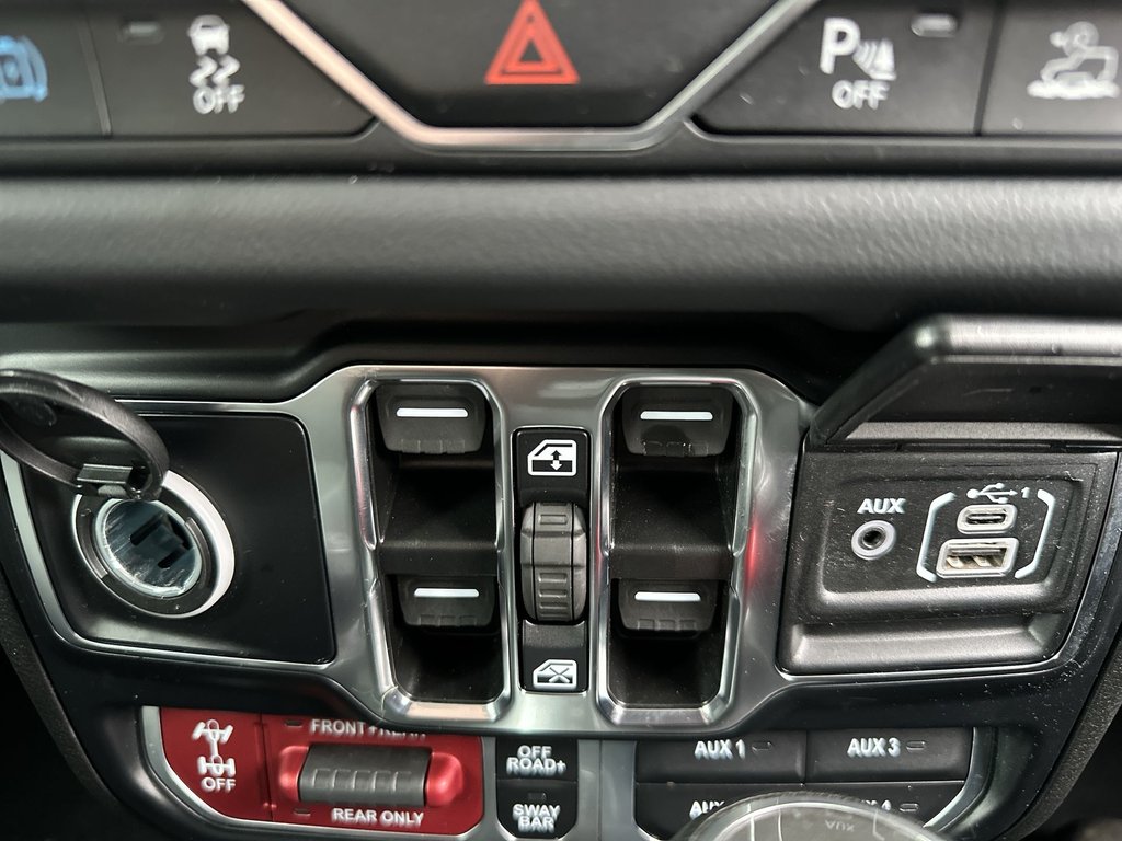 2024 Jeep Wrangler 4xe Rubicon | Cam | HtdSeat | 2Tops | Warranty to 2028 in Saint John, New Brunswick - 45 - w1024h768px