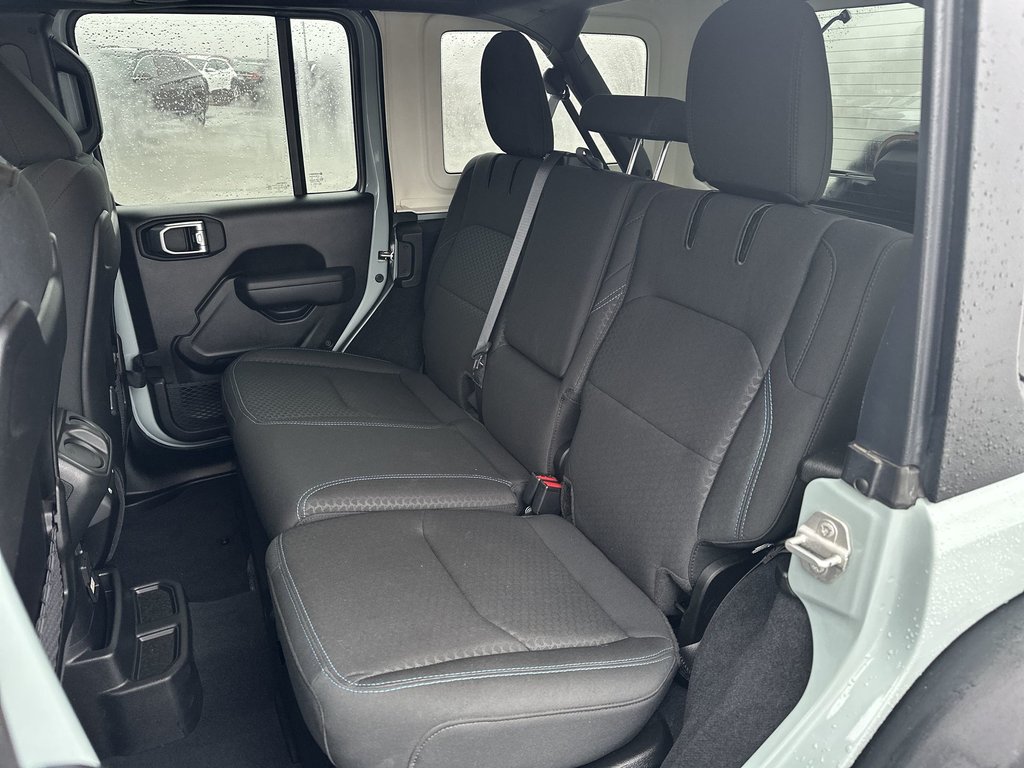 2024 Jeep Wrangler 4xe Rubicon | Cam | HtdSeat | 2Tops | Warranty to 2028 in Saint John, New Brunswick - 31 - w1024h768px