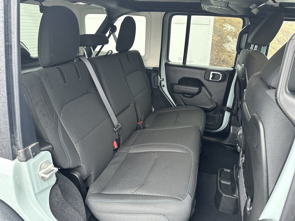 2024 Jeep Wrangler 4xe Rubicon | Cam | HtdSeat | 2Tops | Warranty to 2028 in Saint John, New Brunswick - 38 - w1024h768px