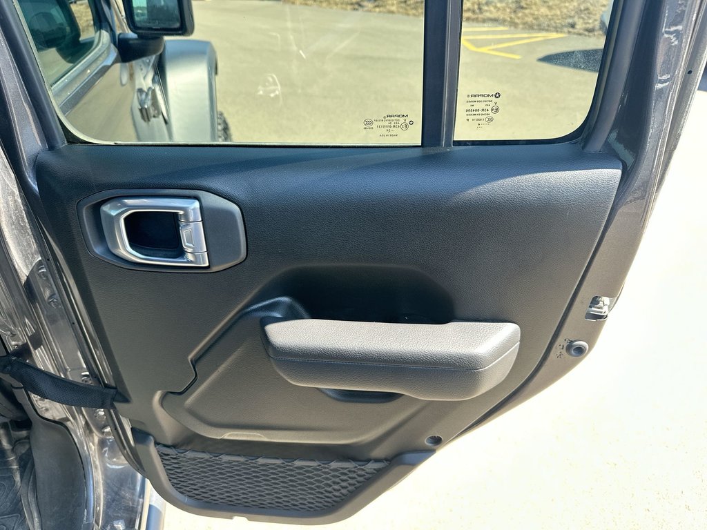 2024 Jeep Wrangler 4xe Willys Hybrid | Cam | Bluetooth | Warranty to 2029 in Saint John, New Brunswick - 40 - w1024h768px