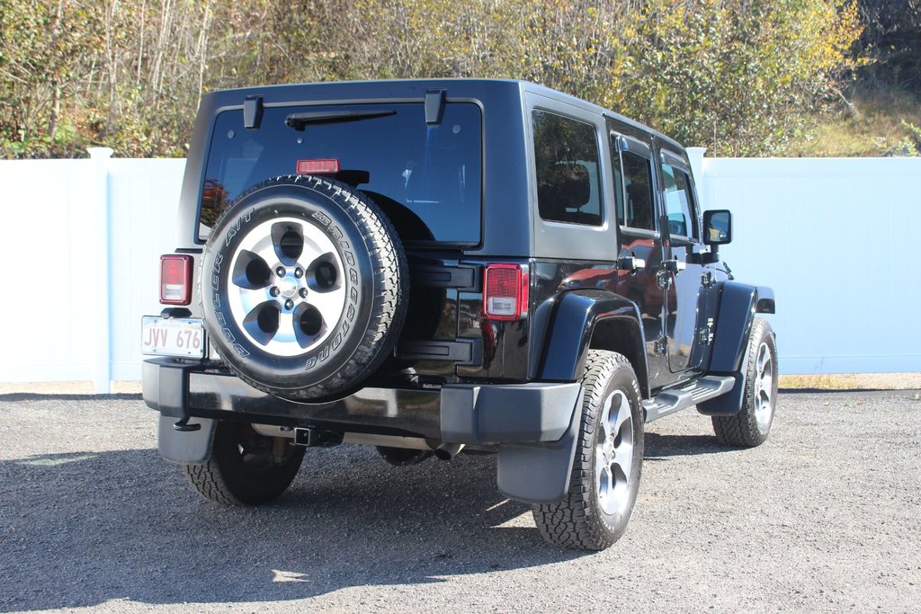 2017 Jeep Wrangler Unlimited in Antigonish, Nova Scotia - 7 - w1024h768px