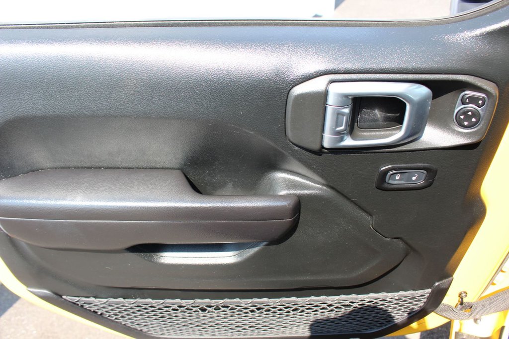 2021 Jeep Wrangler Sport S | Cam | USB | HtdWheel | Warranty to 2025 in Saint John, New Brunswick - 14 - w1024h768px