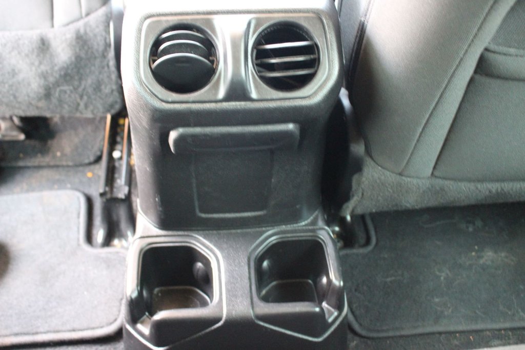 2021 Jeep Wrangler Sport S | Cam | USB | HtdWheel | Warranty to 2025 in Saint John, New Brunswick - 30 - w1024h768px