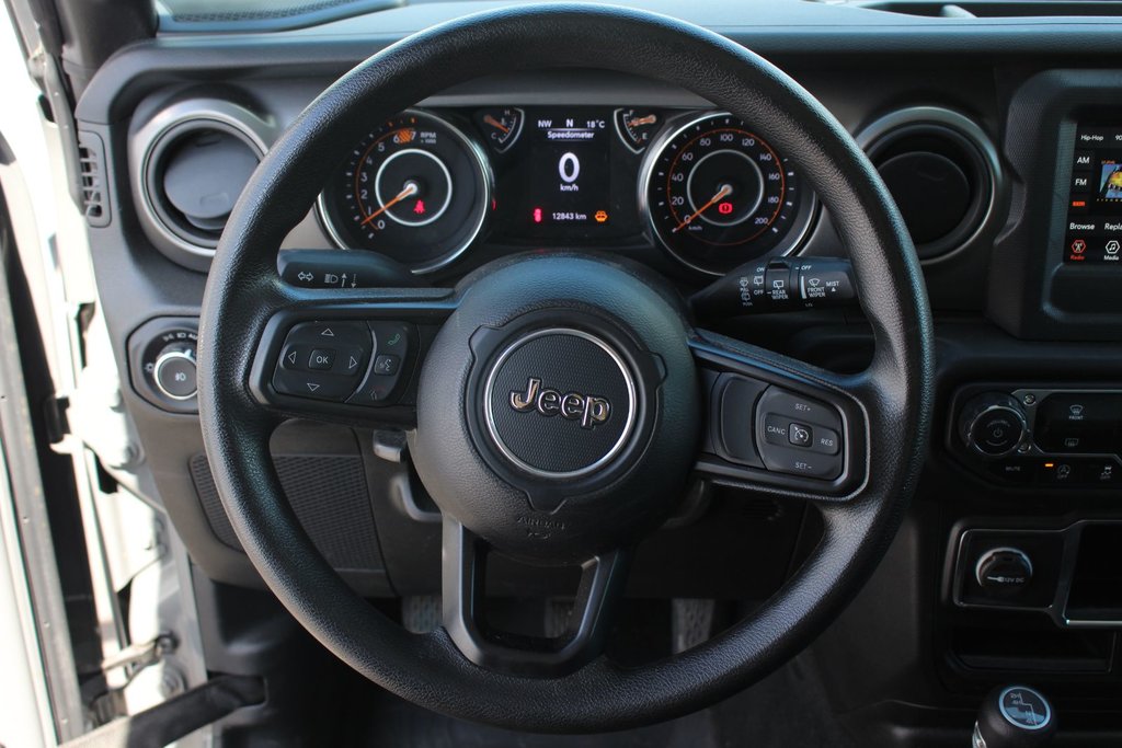 Jeep Wrangler Willys Sport | 6-Speed | Cam | Warranty to 2028 2023 à Saint John, Nouveau-Brunswick - 17 - w1024h768px