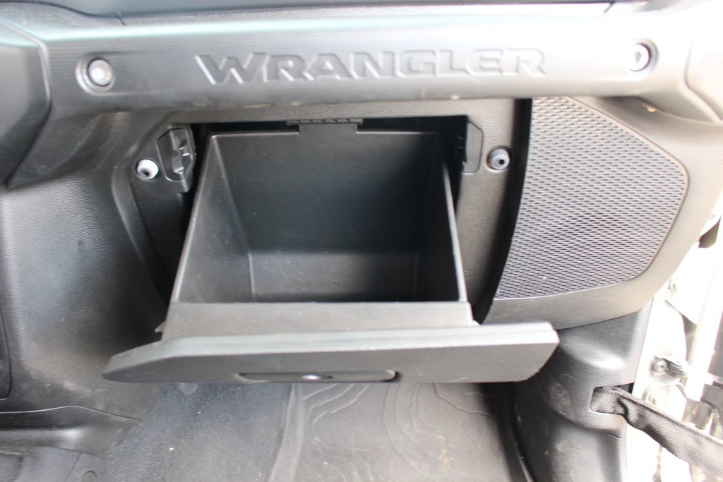 Jeep Wrangler Willys Sport | 6-Speed | Cam | Warranty to 2028 2023 à Saint John, Nouveau-Brunswick - 42 - w1024h768px