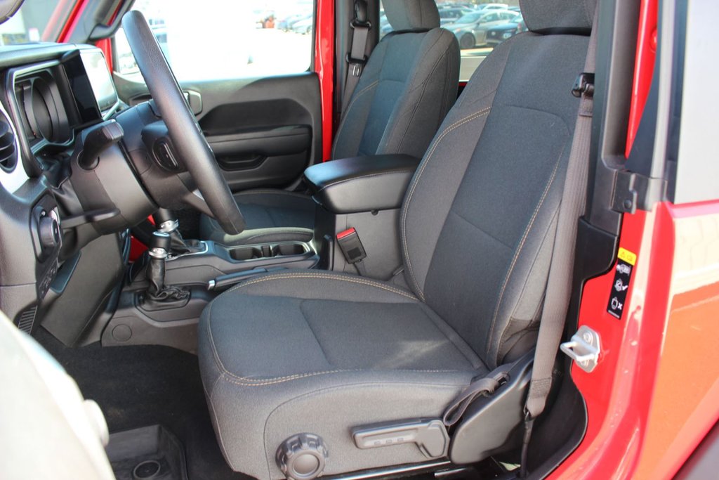 2024 Jeep Wrangler in Antigonish, Nova Scotia - 10 - w1024h768px