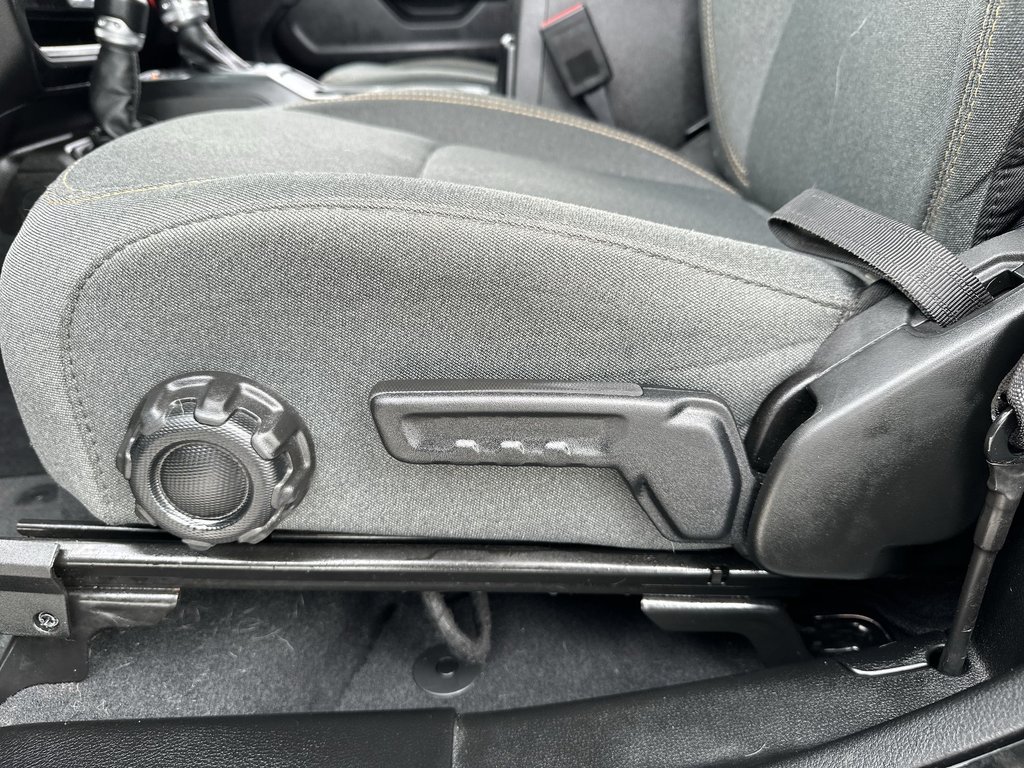 2024 Jeep Wrangler Sport S | Cam | Bluetooth | AC | Warranty to 2028 in Saint John, New Brunswick - 14 - w1024h768px