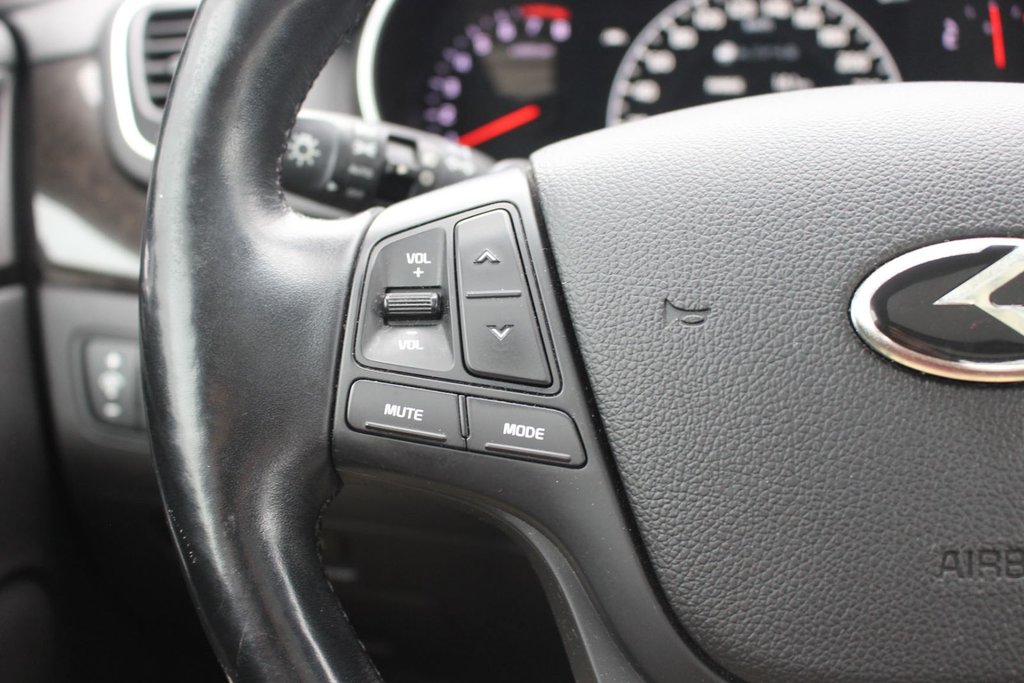 Kia Cadenza Premium | Lthr | SunRoof | Cam | HtdSeats | Aux 2014 à Saint John, Nouveau-Brunswick - 17 - w1024h768px