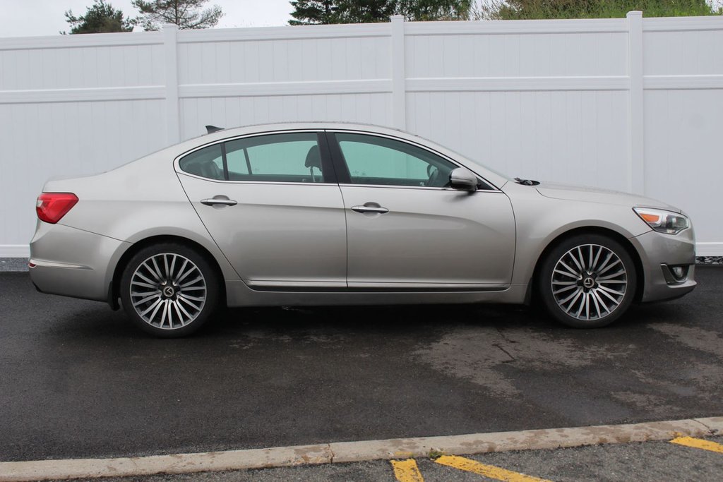 Kia Cadenza Premium | Lthr | SunRoof | Cam | HtdSeats | Aux 2014 à Saint John, Nouveau-Brunswick - 8 - w1024h768px