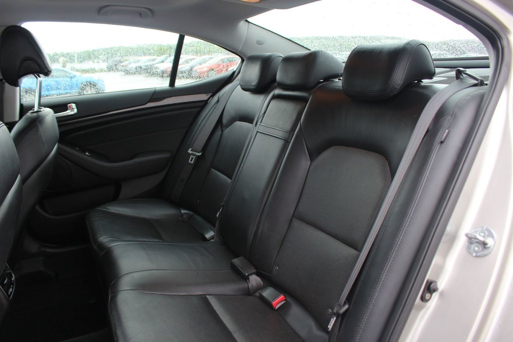 Kia Cadenza Premium | Lthr | SunRoof | Cam | HtdSeats | Aux 2014 à Saint John, Nouveau-Brunswick - 32 - w1024h768px