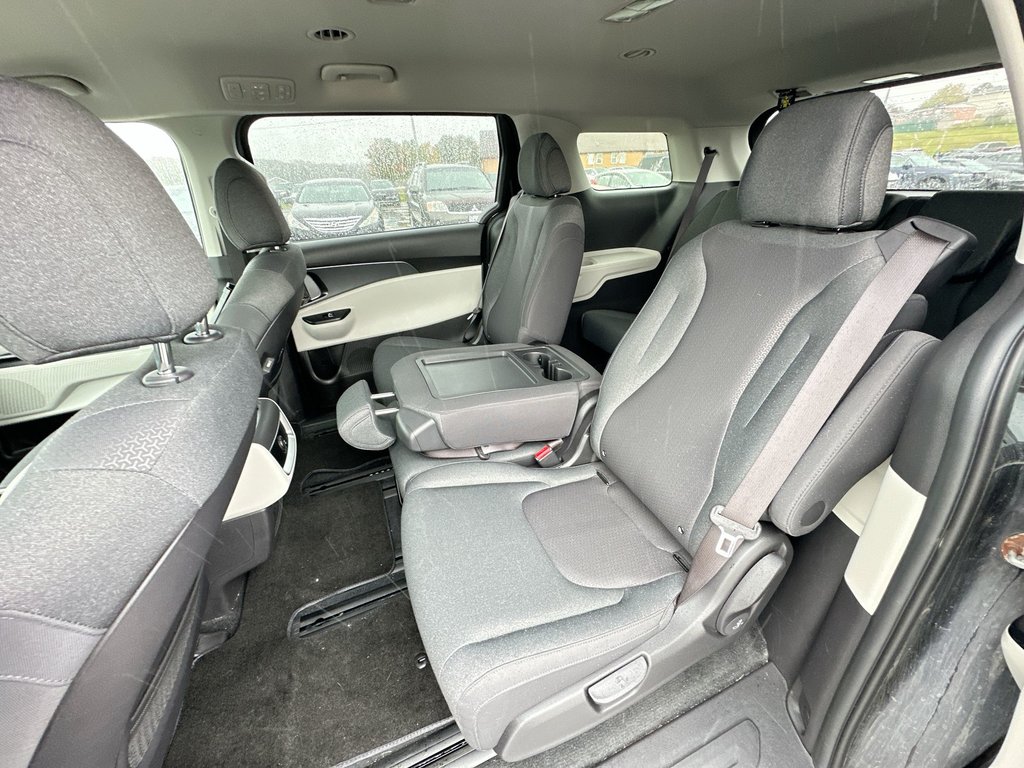 2023 Kia Carnival in Antigonish, Nova Scotia - 33 - w1024h768px