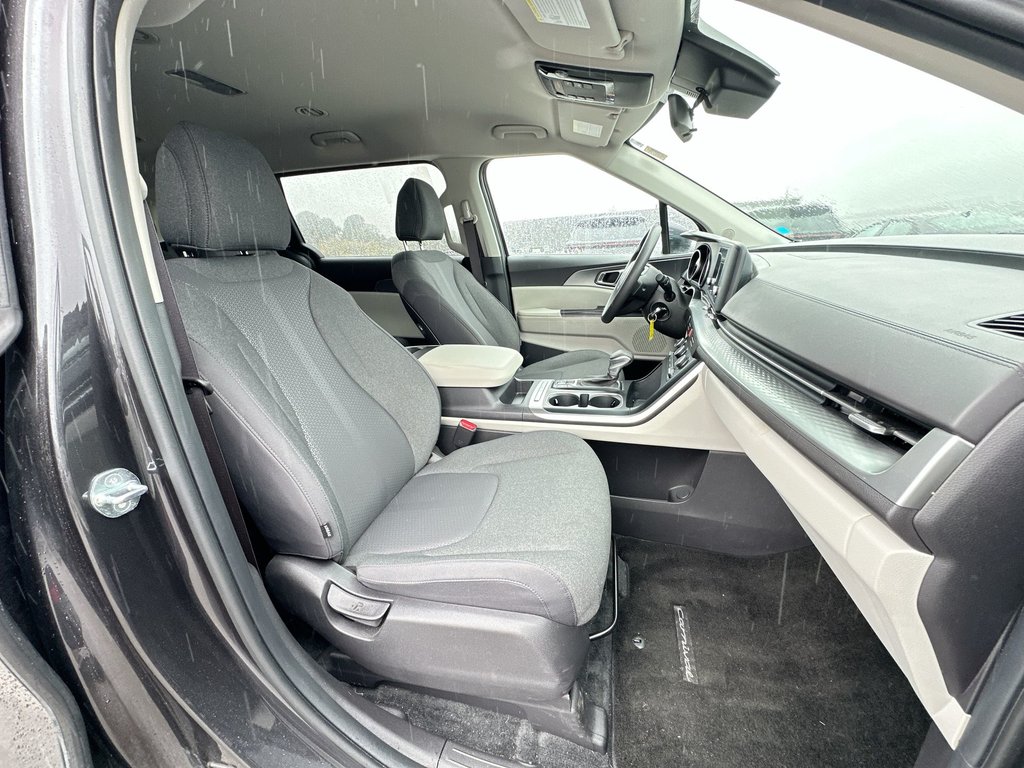2023 Kia Carnival in Antigonish, Nova Scotia - 42 - w1024h768px
