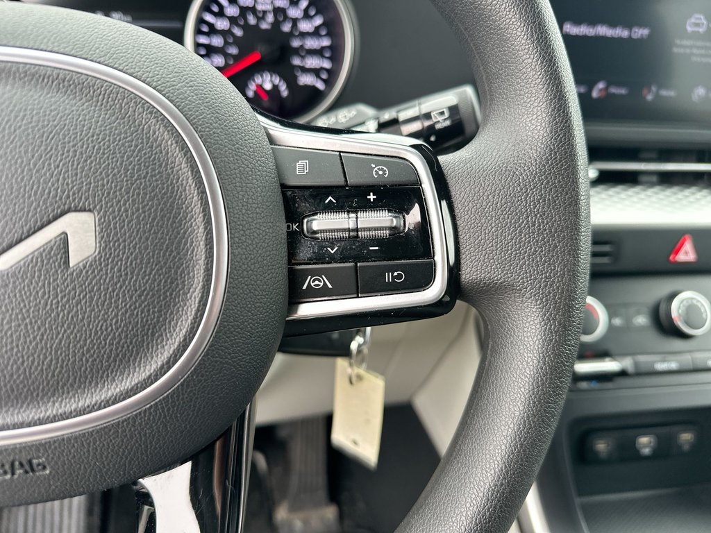 2023 Kia Carnival in Antigonish, Nova Scotia - 21 - w1024h768px