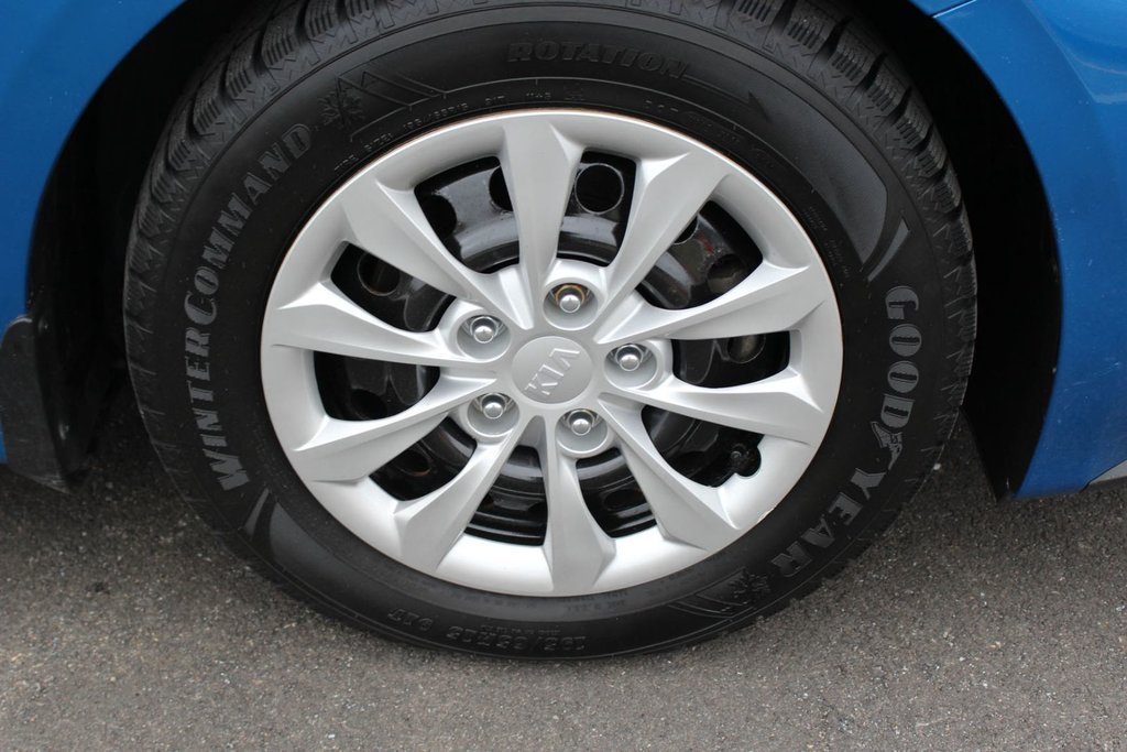2021 Kia Forte in Antigonish, Nova Scotia - 9 - w1024h768px