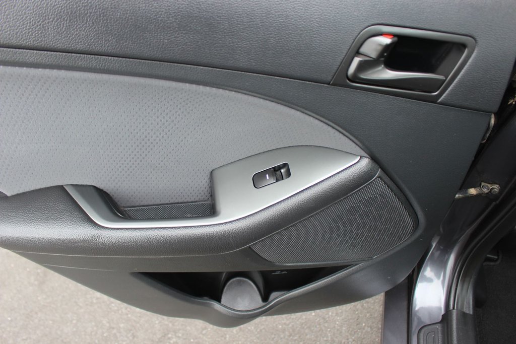 2015 Kia Optima LX | USB | HtdSeats | Bluetooth | XM | Keyless in Saint John, New Brunswick - 32 - w1024h768px