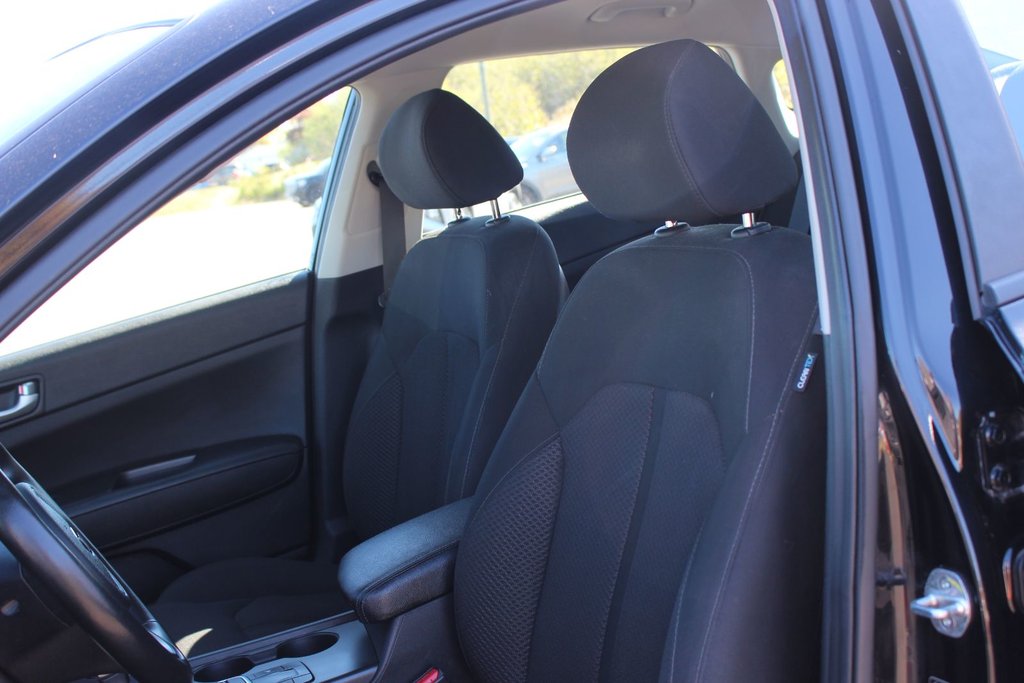 2018 Kia Optima in Antigonish, Nova Scotia - 12 - w1024h768px