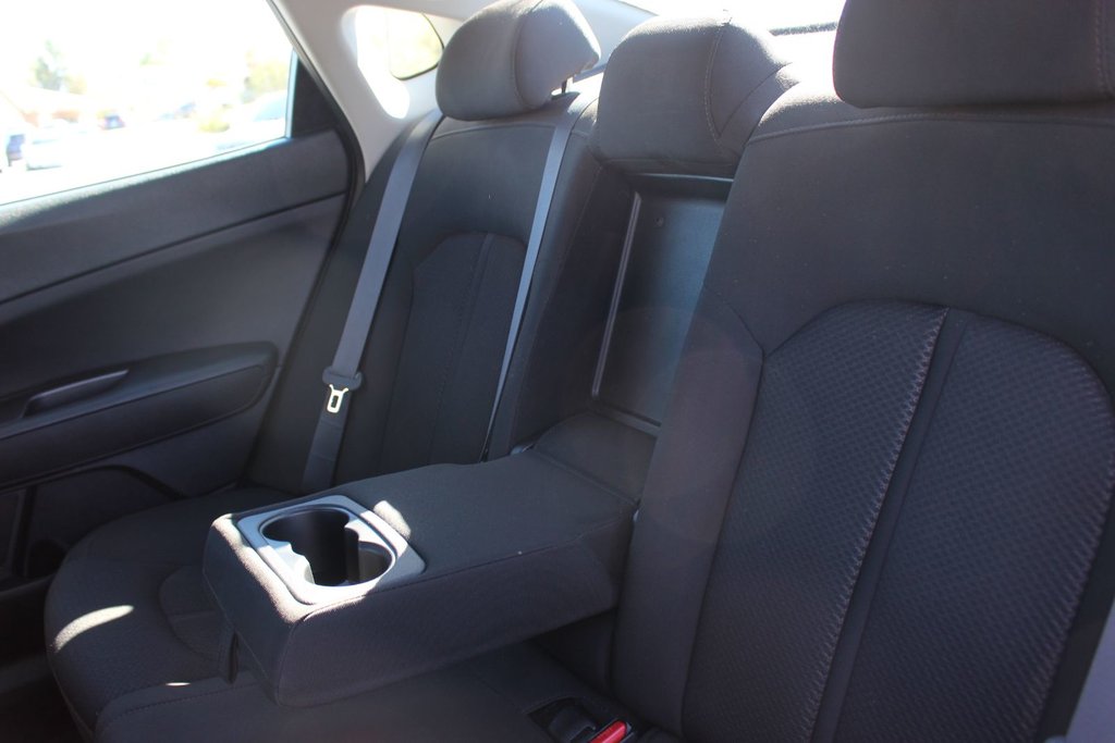 2018 Kia Optima in Antigonish, Nova Scotia - 49 - w1024h768px
