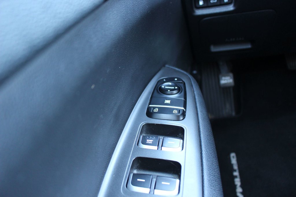 2018 Kia Optima in Antigonish, Nova Scotia - 38 - w1024h768px