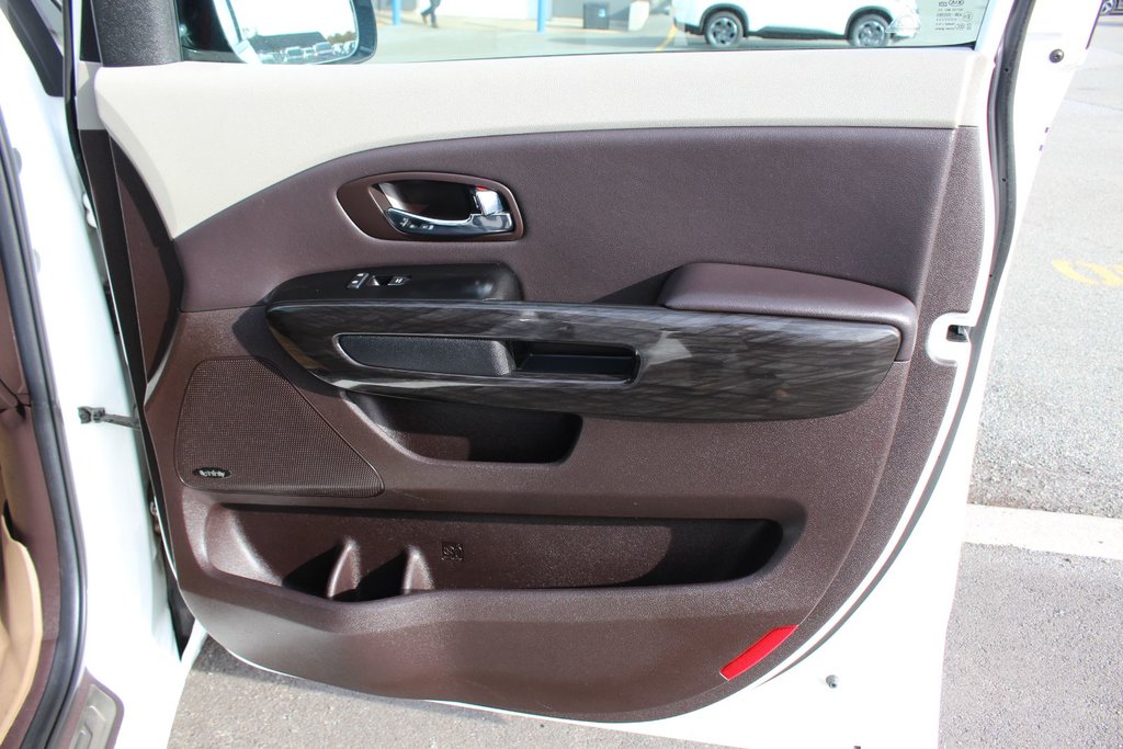 2017 Kia Sedona SXL | Lthr | Cam | HtdSeats | Bluetooth | Aux in Saint John, New Brunswick - 46 - w1024h768px