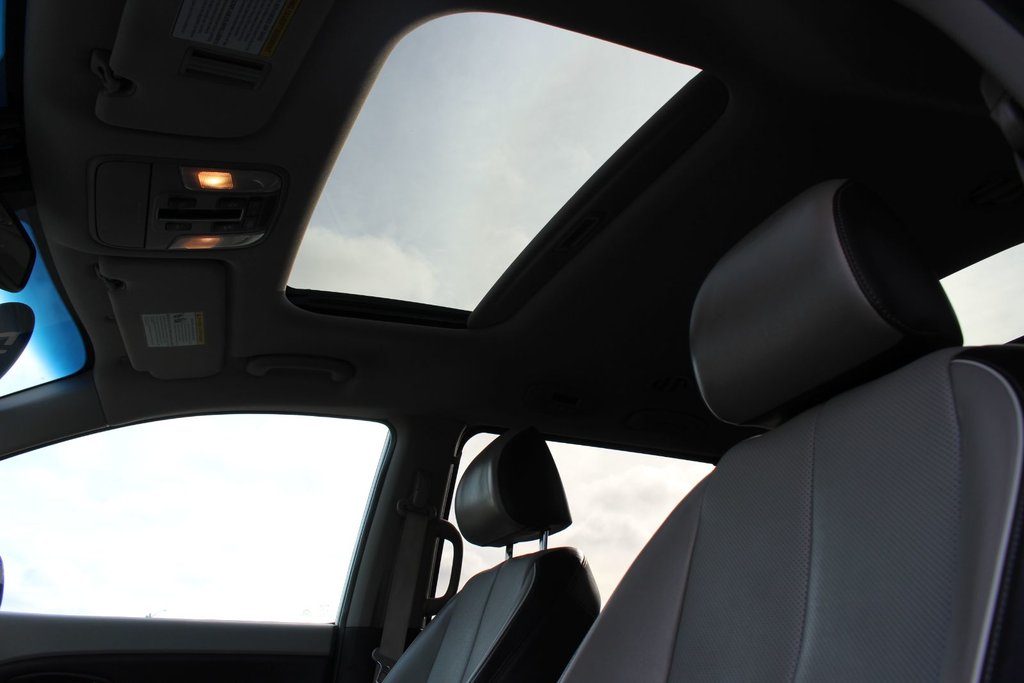 2017 Kia Sedona SXL | Lthr | Cam | HtdSeats | Bluetooth | Aux in Saint John, New Brunswick - 11 - w1024h768px