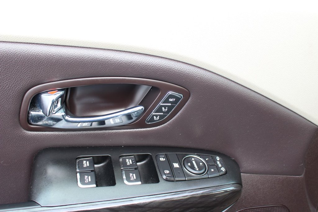 2017 Kia Sedona SXL | Lthr | Cam | HtdSeats | Bluetooth | Aux in Saint John, New Brunswick - 35 - w1024h768px