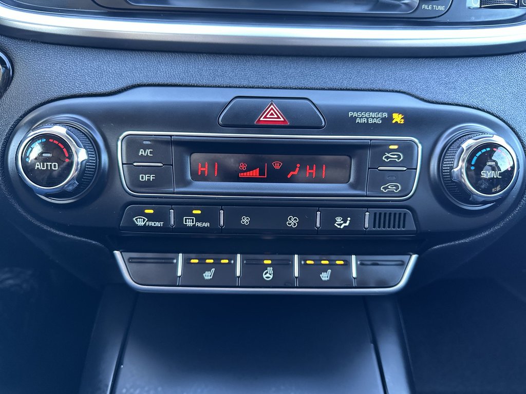 2020 Kia Sorento LX | HtdSeats | Cam | Bluetooth | Aux | USB | AC in Saint John, New Brunswick - 27 - w1024h768px