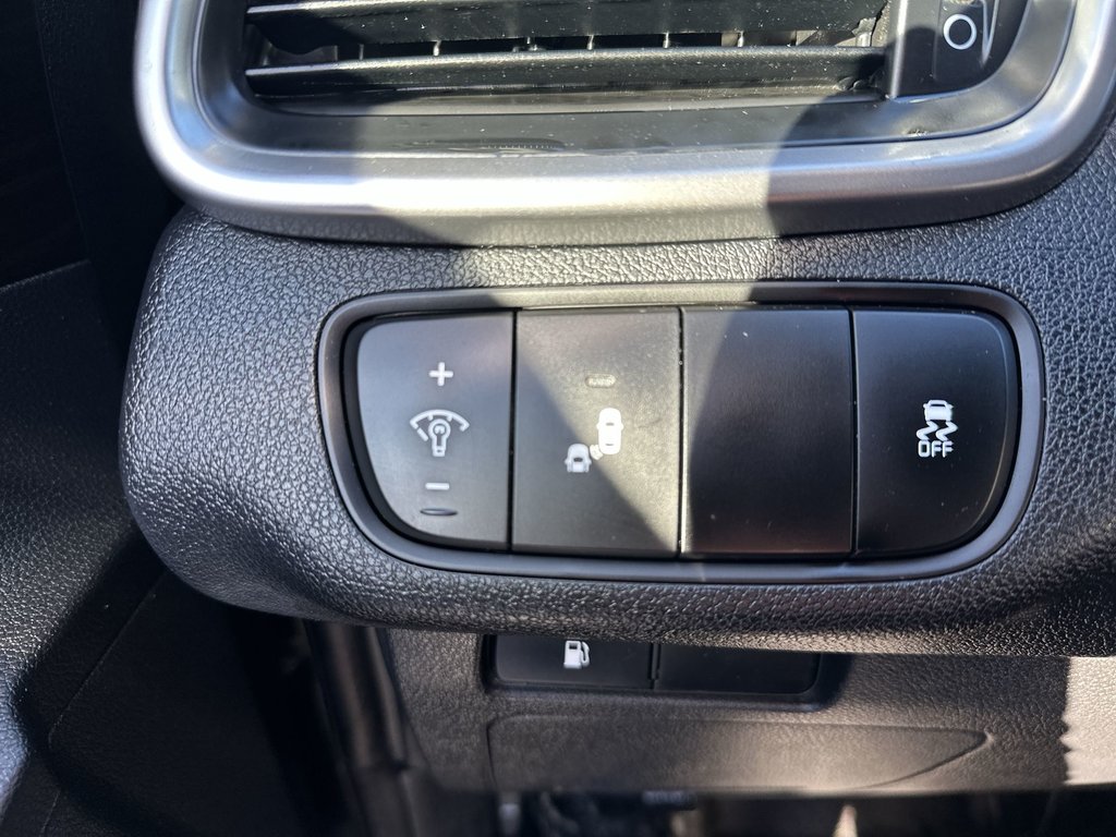 2020 Kia Sorento LX | HtdSeats | Cam | Bluetooth | Aux | USB | AC in Saint John, New Brunswick - 22 - w1024h768px