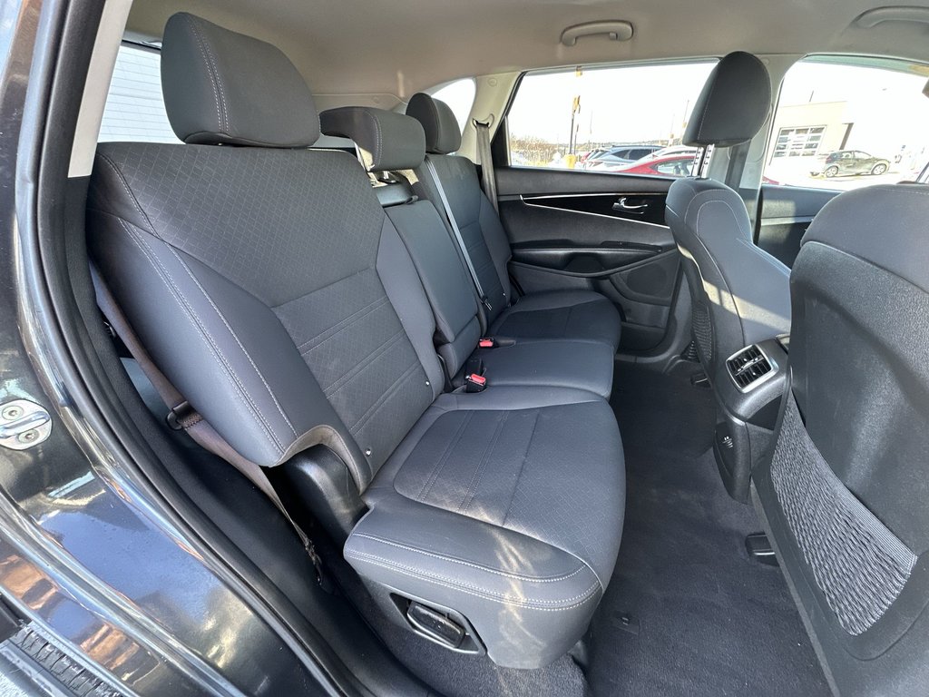 2020 Kia Sorento LX | HtdSeats | Cam | Bluetooth | Aux | USB | AC in Saint John, New Brunswick - 39 - w1024h768px