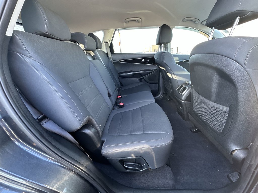 2020 Kia Sorento LX | HtdSeats | Cam | Bluetooth | Aux | USB | AC in Saint John, New Brunswick - 40 - w1024h768px