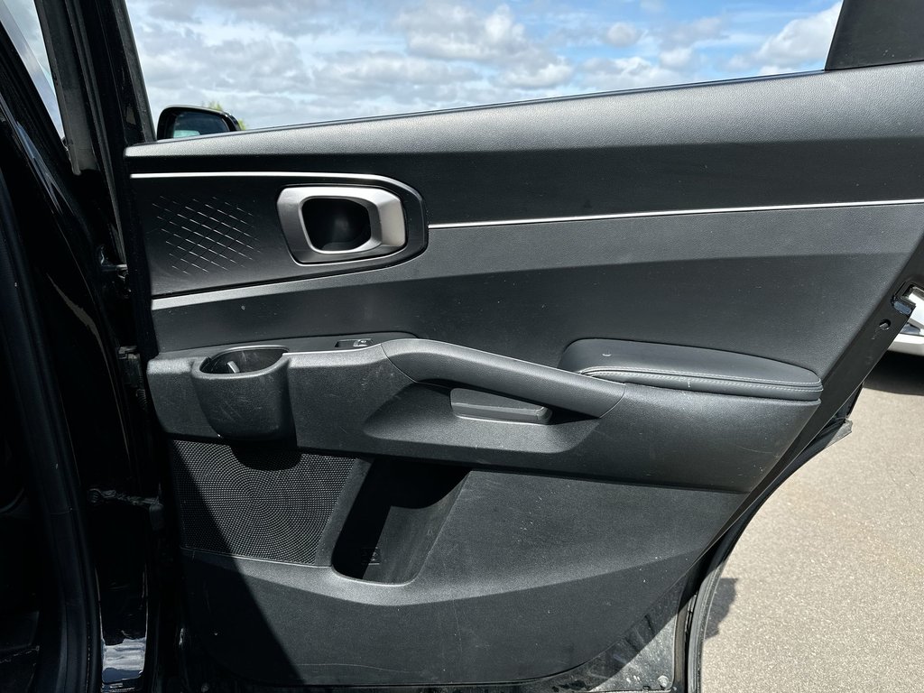 2021 Kia Sorento LX+ | Cam | HtdSeat | Bluetooth | Aux | USB | AC in Saint John, New Brunswick - 41 - w1024h768px