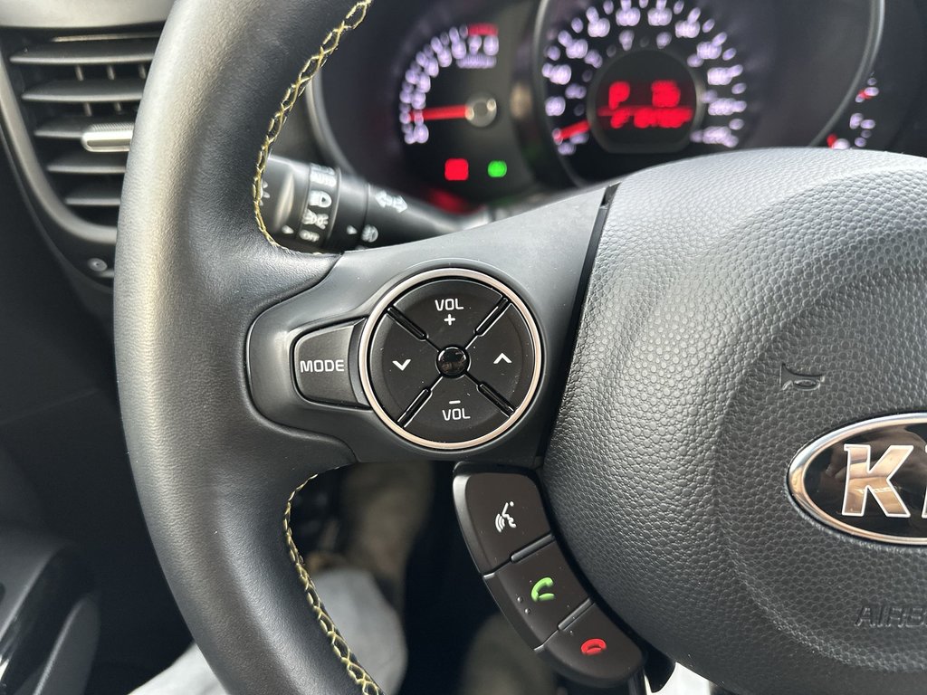 2016 Kia Soul EX | HtdSeat | Bluetooth | Cam | A/C | USB | AUX in Saint John, New Brunswick - 20 - w1024h768px