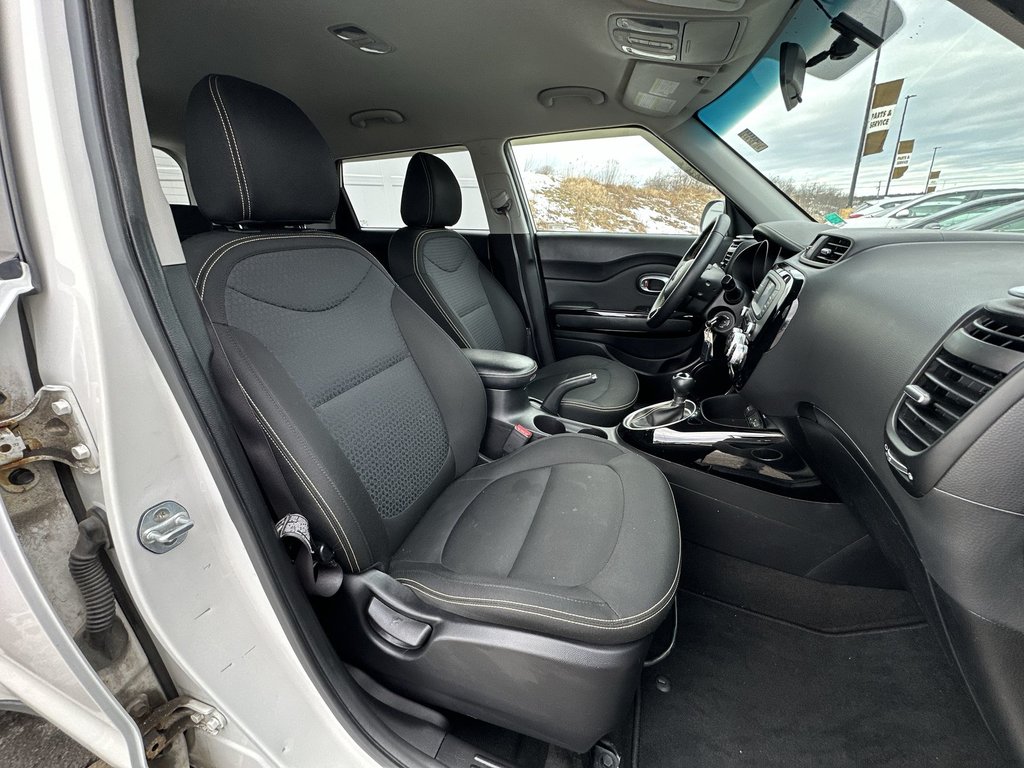 2016 Kia Soul EX | HtdSeat | Bluetooth | Cam | A/C | USB | AUX in Saint John, New Brunswick - 42 - w1024h768px